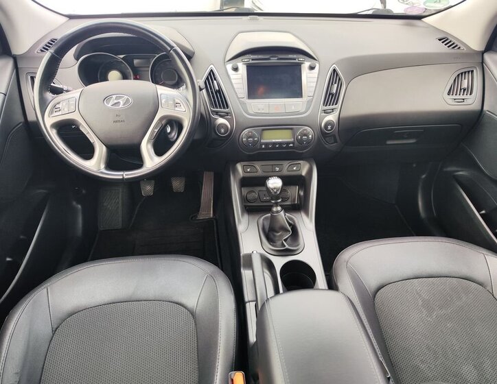 Hyundai ix35 13