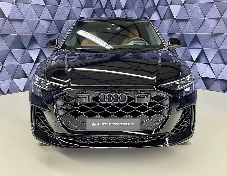 Audi RS Q8 SUV / Terénní 4,0 l 471 kw