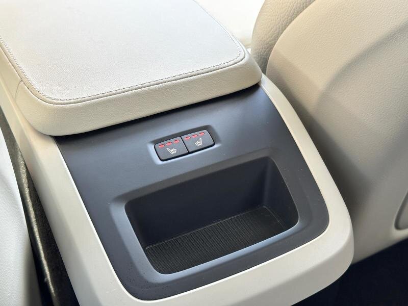 Volvo XC90 SUV 2,0 l 173 kw