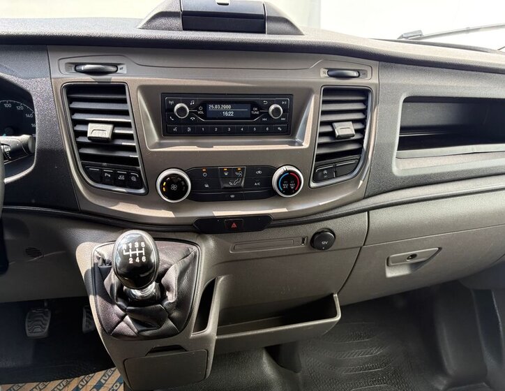 Ford Transit Skříň 2,0 l 77 kw