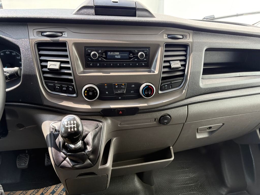 Ford Transit Skříň 2,0 l 77 kw