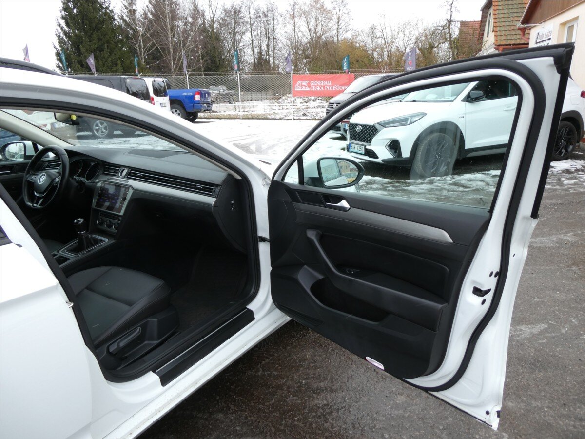 Volkswagen Passat Kombi 2,0 l 110 kw