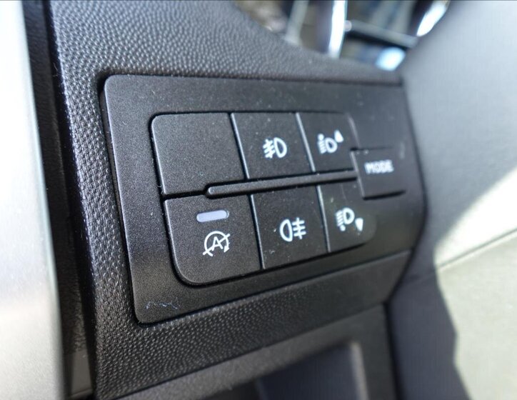 Peugeot Boxer Ostatní 2,2 l 121 kw