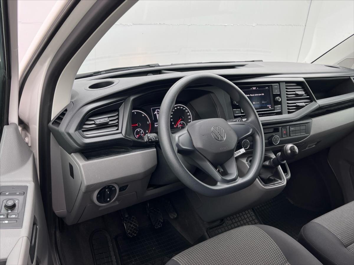 Volkswagen Transporter Skříň 2,0 l 110 kw