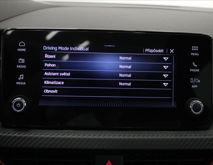 Škoda Kamiq SUV 1,5 l 110 kw