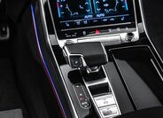 Audi Q8 SUV / Terénní 3,0 l 210 kw