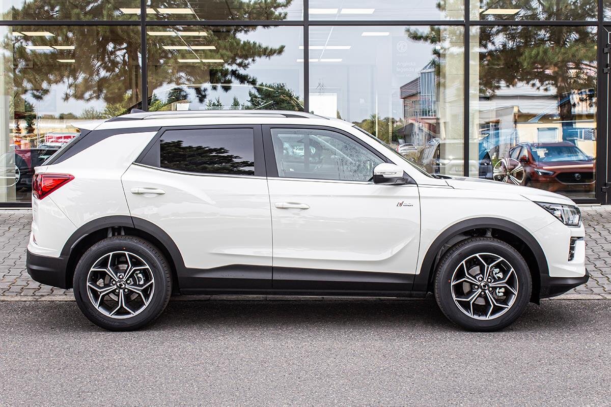 SsangYong Korando SUV / Terénní 1,5 l 120 kw