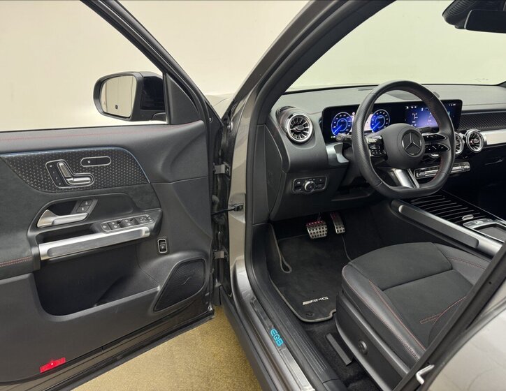 Mercedes-Benz EQB SUV / Terénní 0,0 168 kw