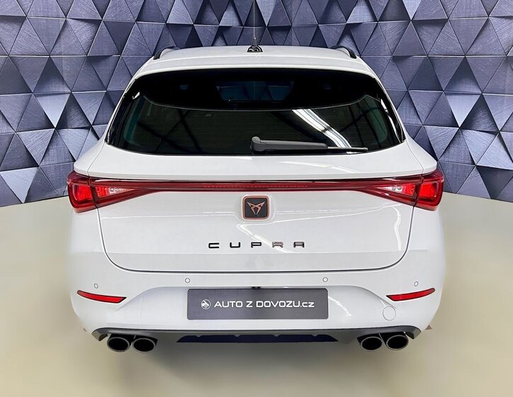 Cupra Leon Kombi 2,0 l 228 kw