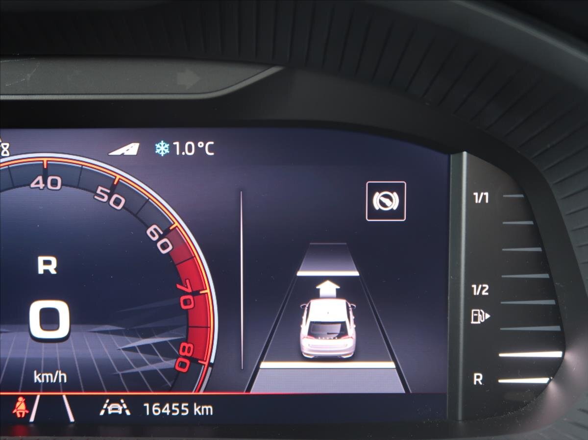 Škoda Scala Hatchback 999,0 85 kw