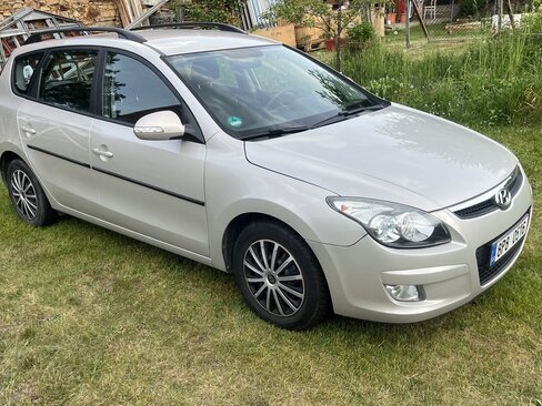 Hyundai i30 Kombi 1,6 l 93 kw