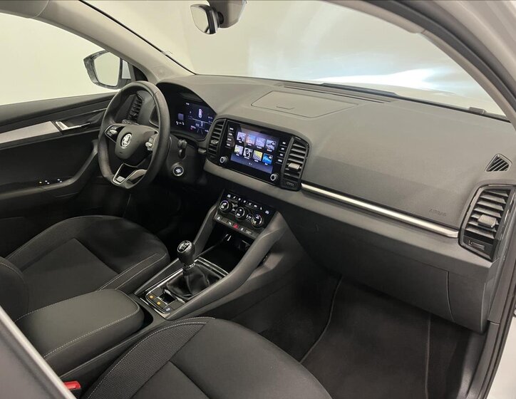 Škoda Karoq SUV / Terénní 1,5 l 110 kw