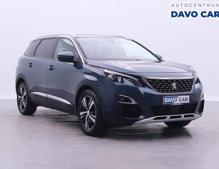 Peugeot 5008 1