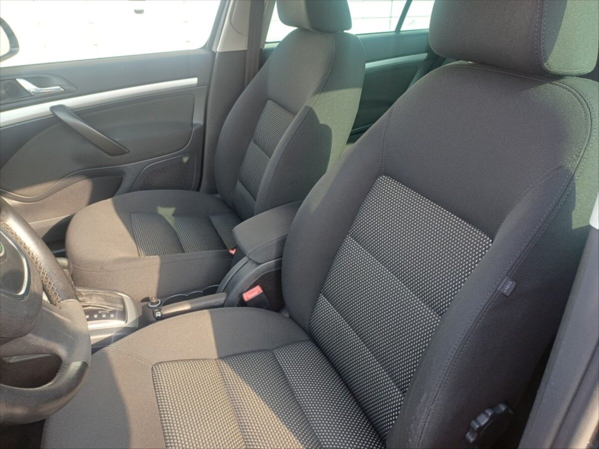 Škoda Octavia Kombi 2,0 l 103 kw