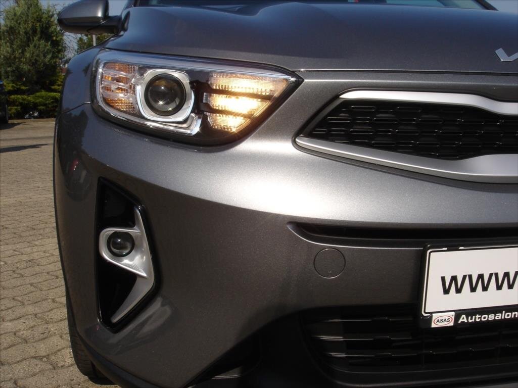 KIA Stonic SUV / Terénní 1,2 l 58 kw