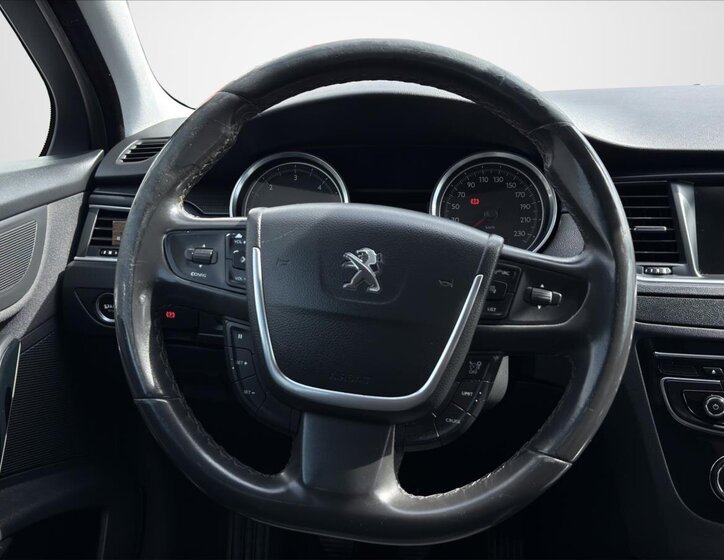 Peugeot 508 Sedan / Limuzína 2,0 l 120 kw