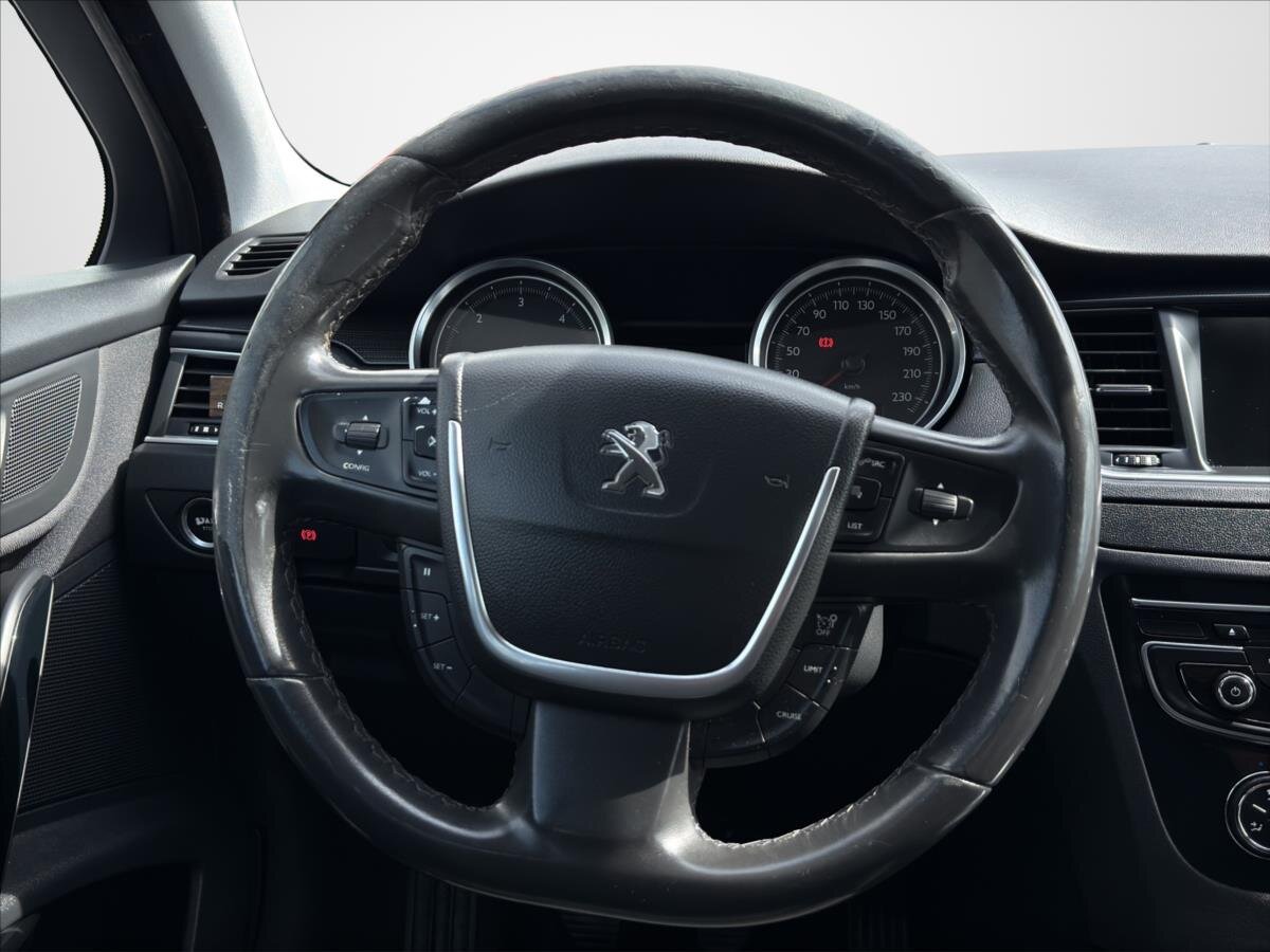 Peugeot 508 Sedan / Limuzína 2,0 l 120 kw
