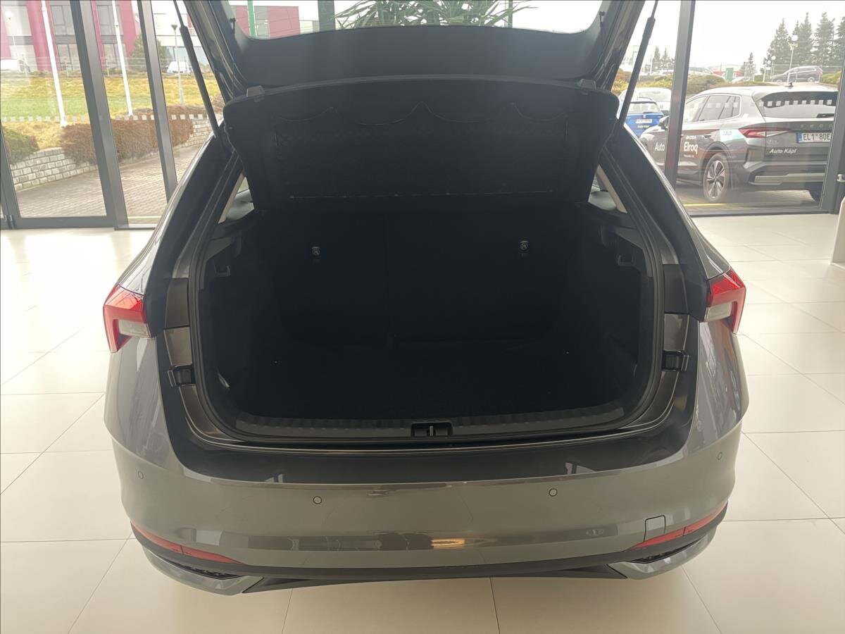 Škoda Scala Hatchback 1,5 l 0