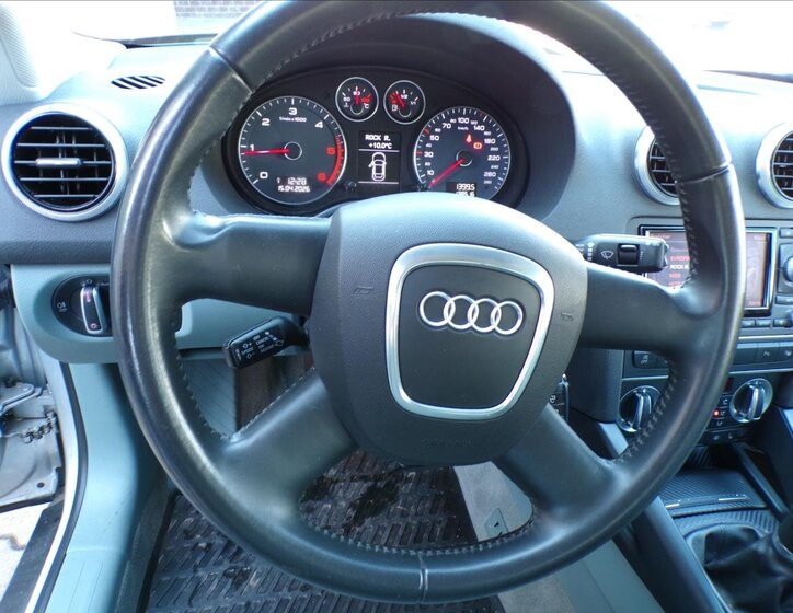 Audi A3 Hatchback 1,6 l 77 kw