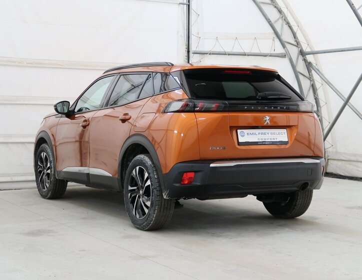 Peugeot 2008 SUV 1,2 l 74 kw