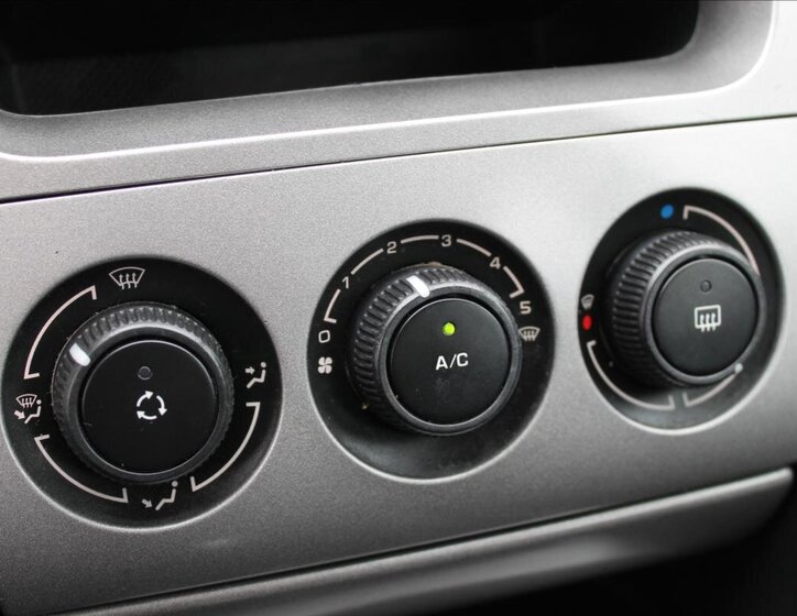 Peugeot 308 Hatchback 1,4 l 70 kw