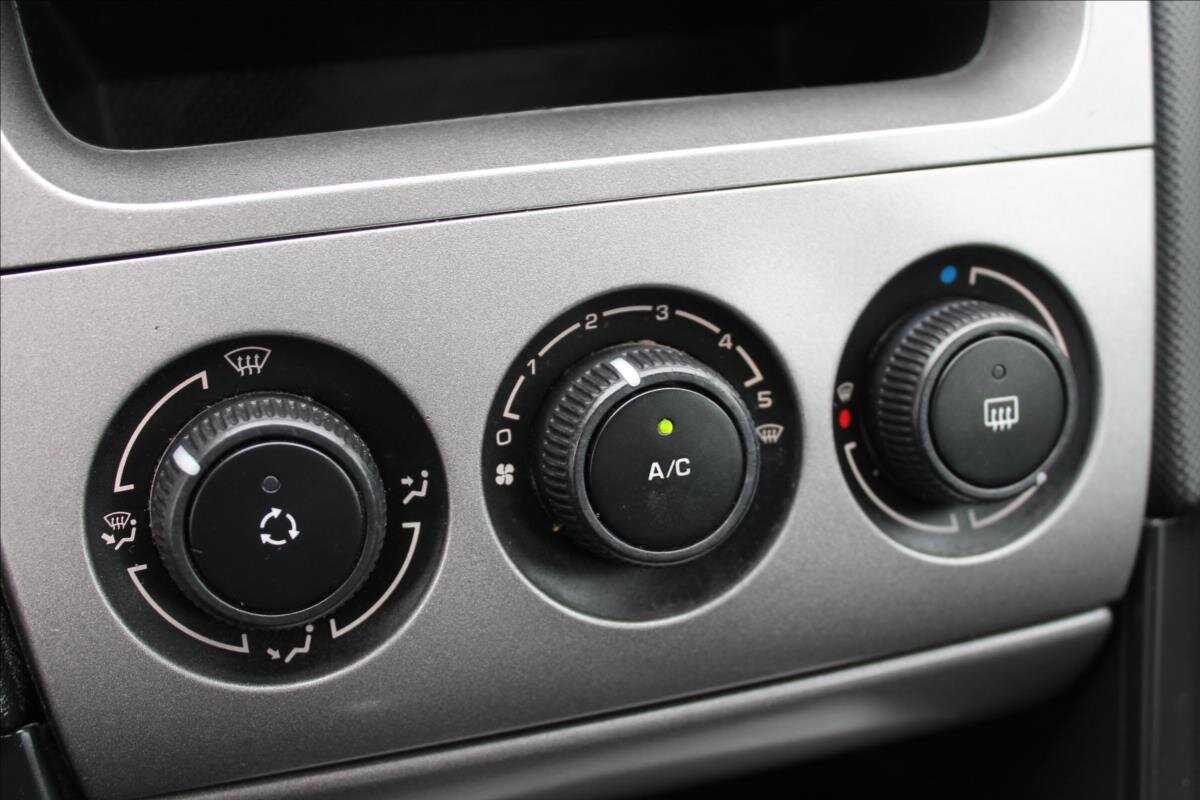 Peugeot 308 Hatchback 1,4 l 70 kw