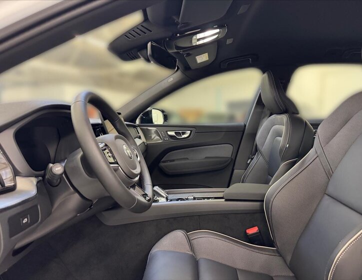 Volvo XC60 SUV 2,0 l 184 kw