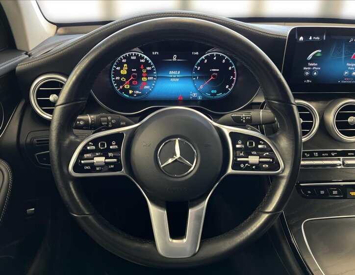 Mercedes-Benz GLC 10