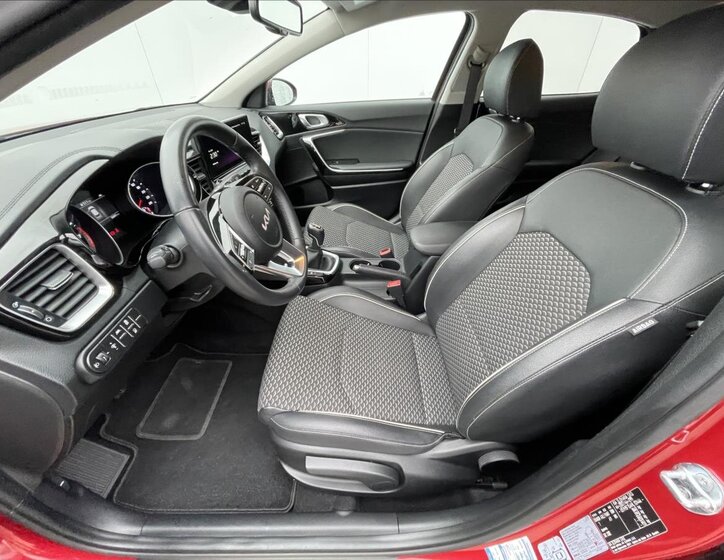 KIA XCeed Hatchback 1,5 l 118 kw