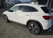 Mercedes-Benz GLA 4