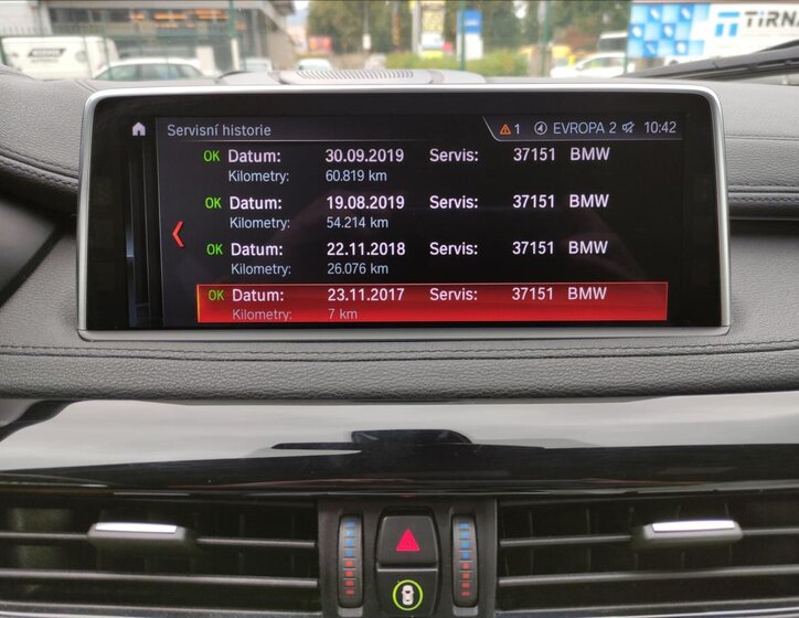 BMW X6 SUV 3,0 l 230 kw