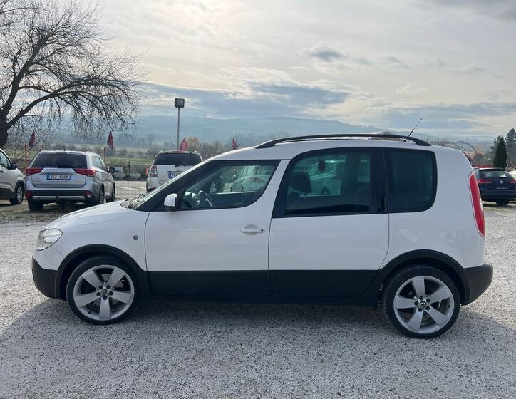 Škoda Roomster 2