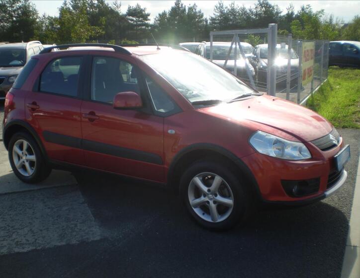 Suzuki SX4 3