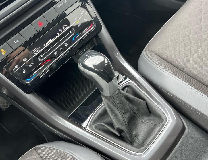 Volkswagen T-Cross 18