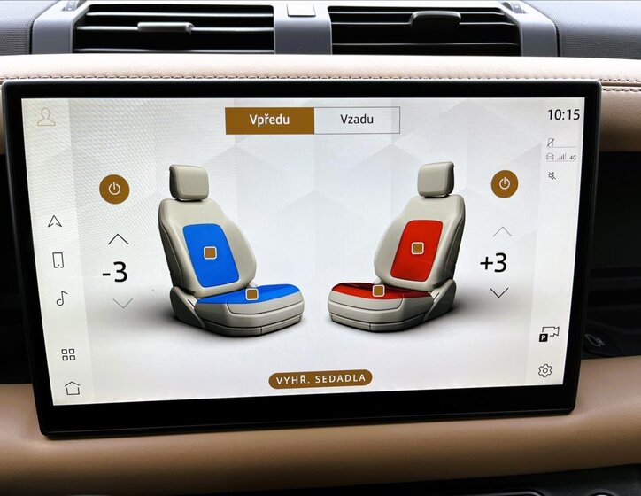 Land Rover Defender 17