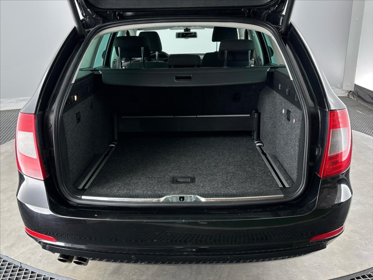 Škoda Superb Kombi 2,0 l 103 kw