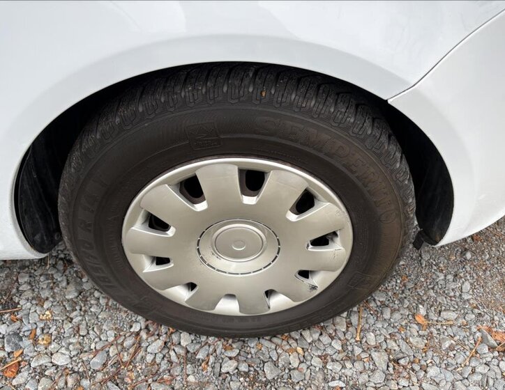 Opel Corsa Hatchback 1,2 l 55 kw