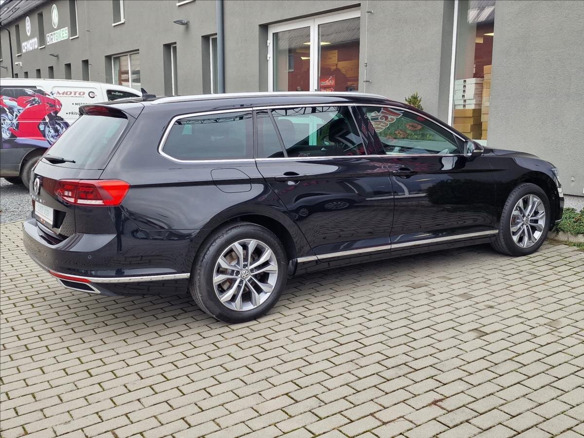 Volkswagen Passat Kombi 2,0 l 110 kw