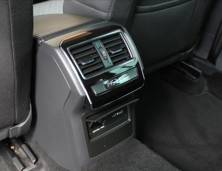 Škoda Superb Kombi 2,0 l 110 kw