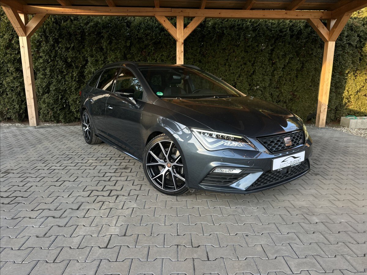 Seat Leon Kombi 2,0 l 221 kw