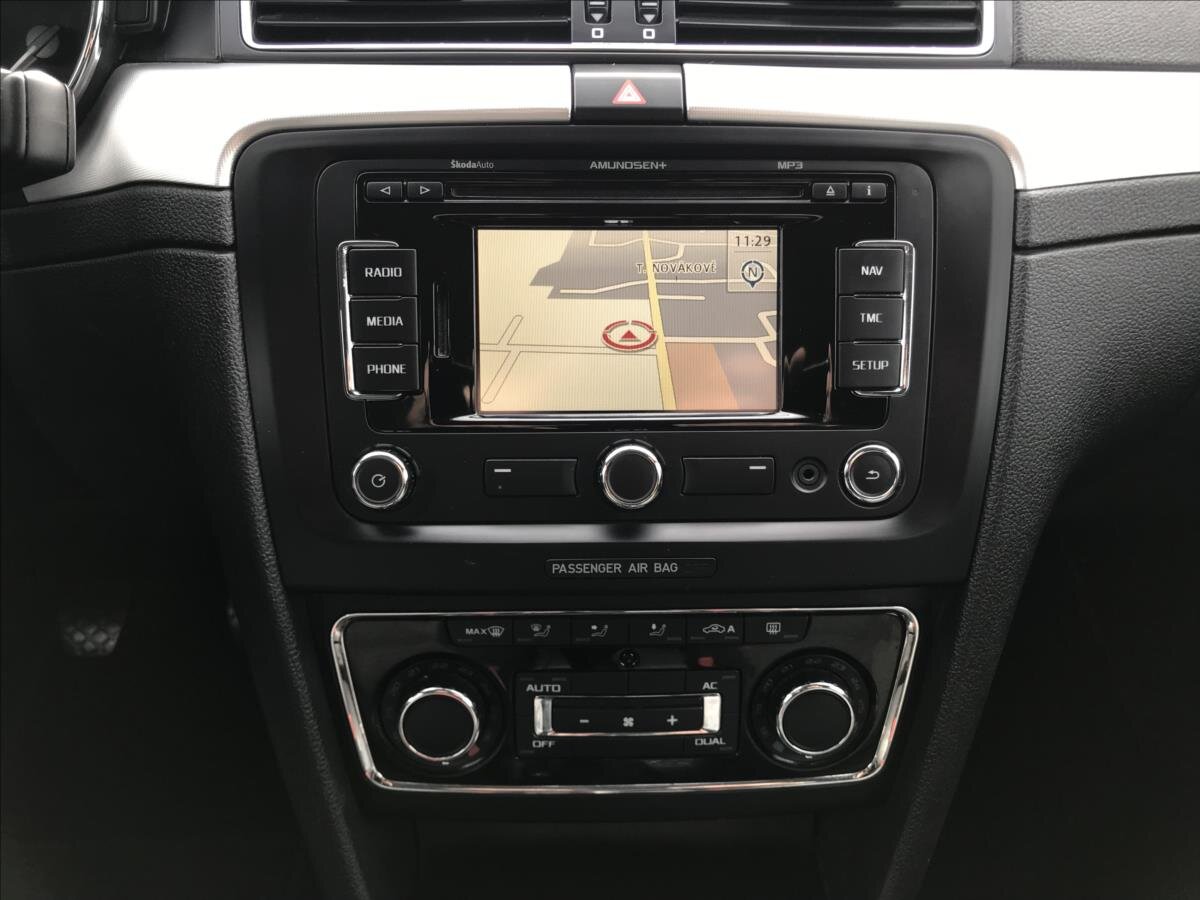 Škoda Superb Kombi 1,6 l 77 kw