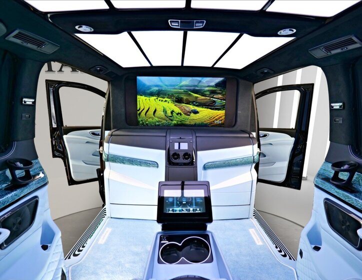 Mercedes-Benz Třídy V VAN-Minibus 2,0 l 174 kw