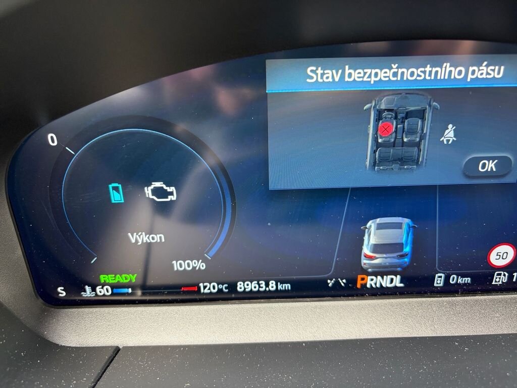 Ford Kuga SUV / Terénní 2,5 l 178 kw