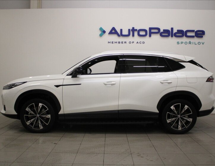 MG HS SUV 1,5 l 200 kw