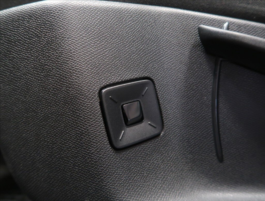 Peugeot 3008 SUV / Terénní 1,2 l 100 kw