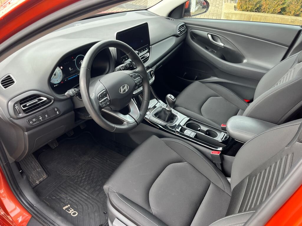 Hyundai i30 Kombi 998,0 73 kw