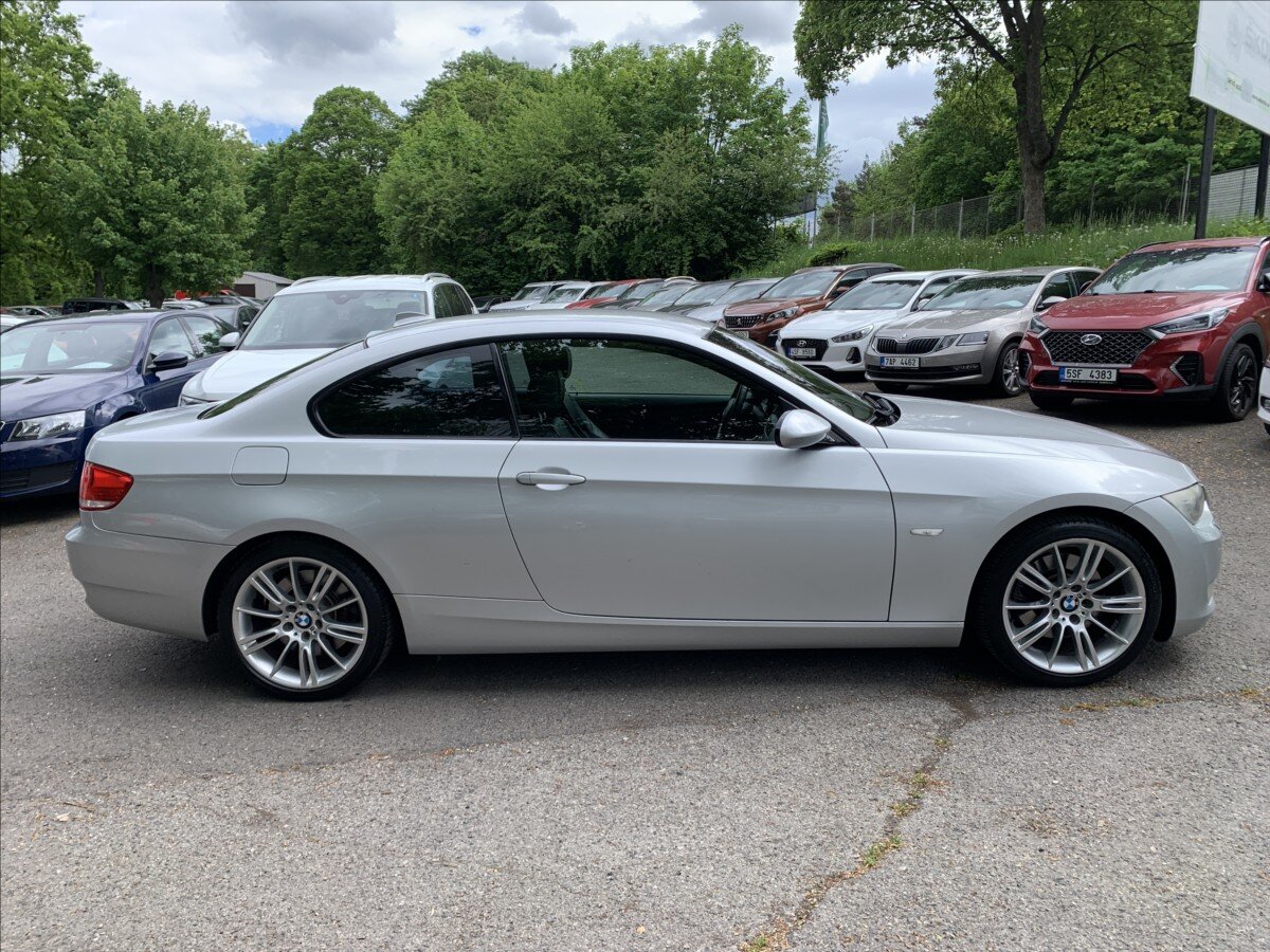 BMW Řada 3 Kupé 3,0 l 200 kw