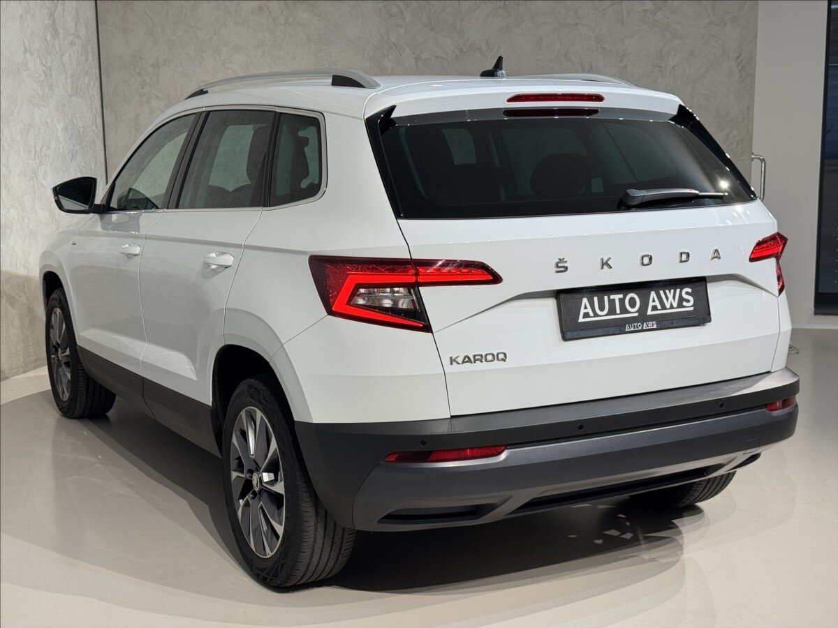 Škoda Karoq SUV / Terénní 1,5 l 110 kw
