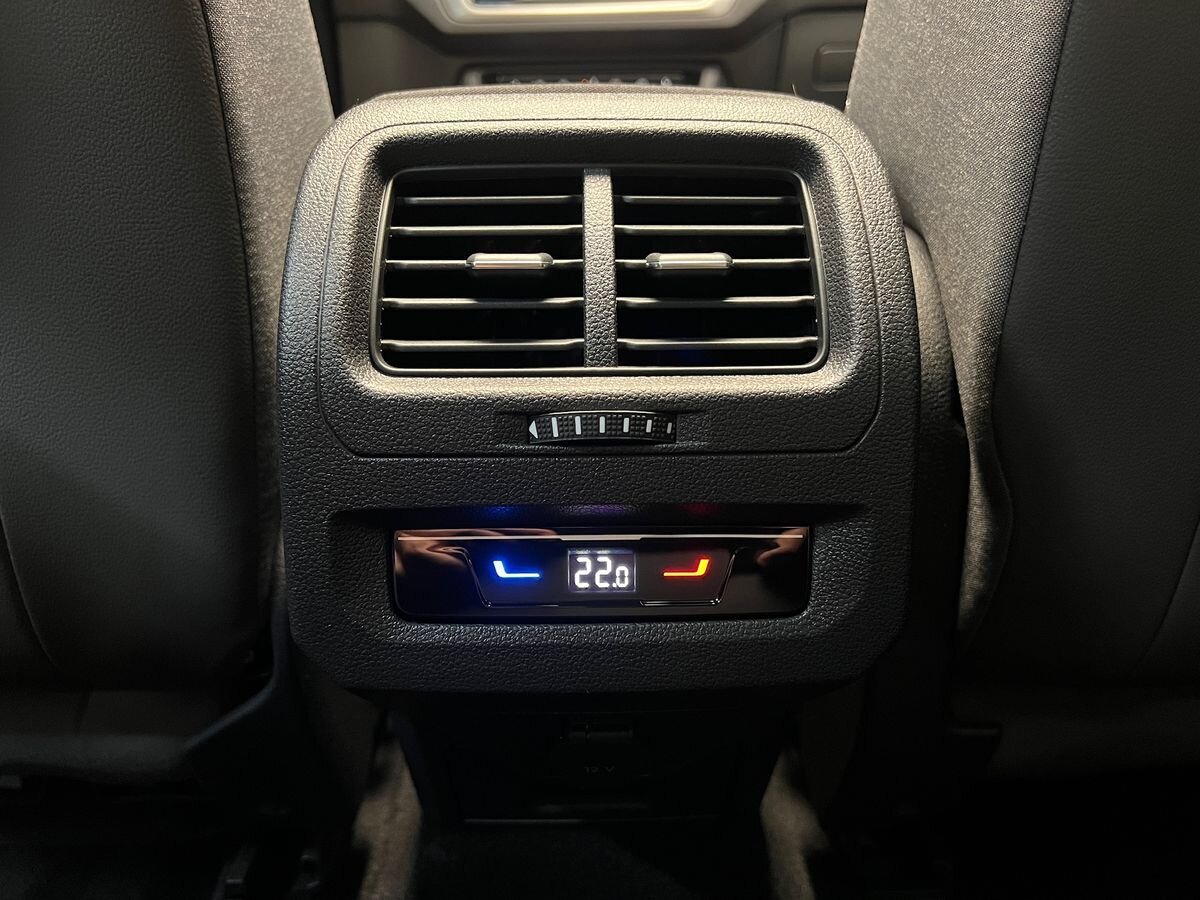 Volkswagen Touran Ostatní 1,5 l 110 kw