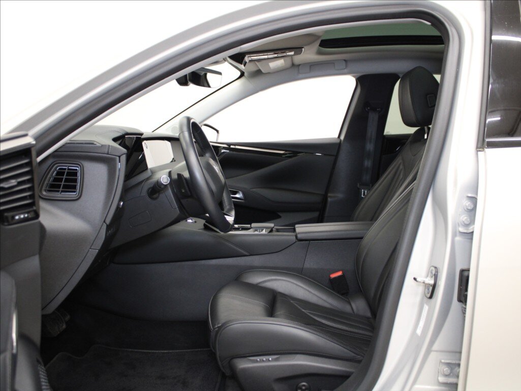 DS Automobiles DS4 SUV / Terénní 1,6 l 165 kw